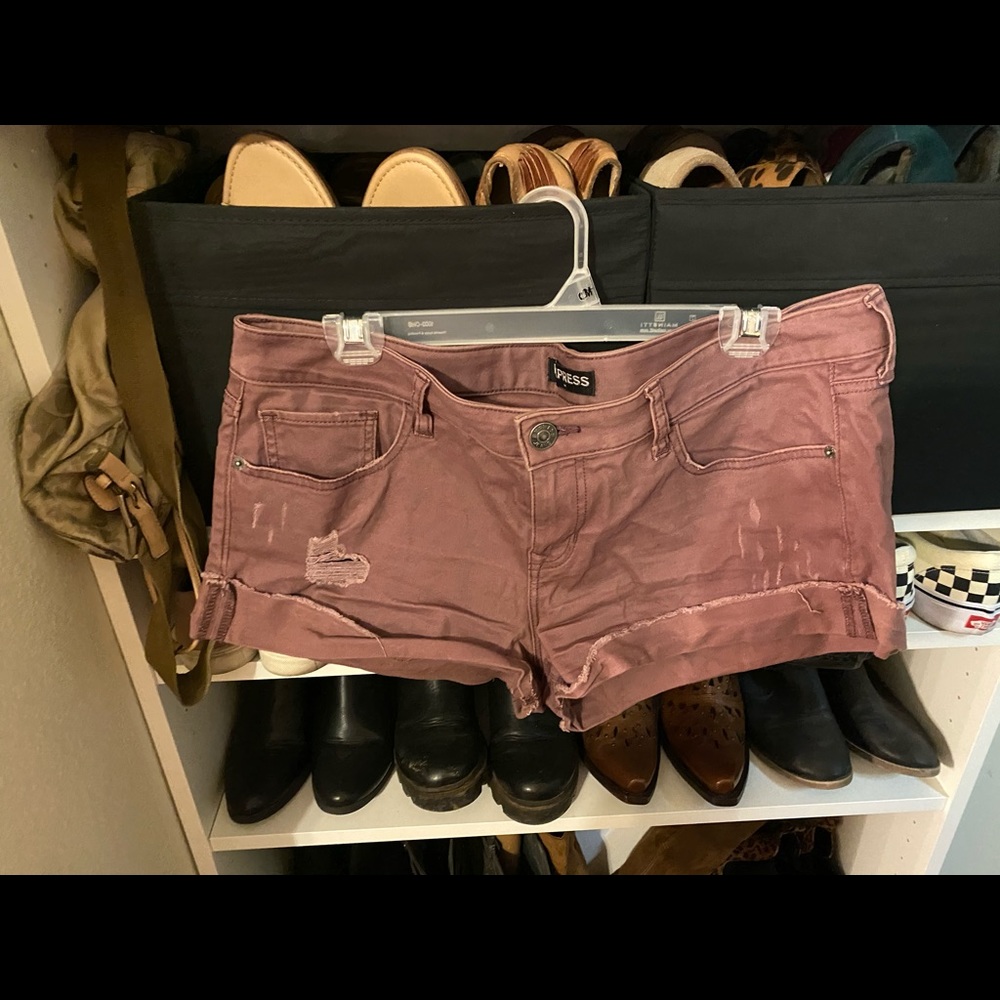 Shorts - Picture 4 of 4